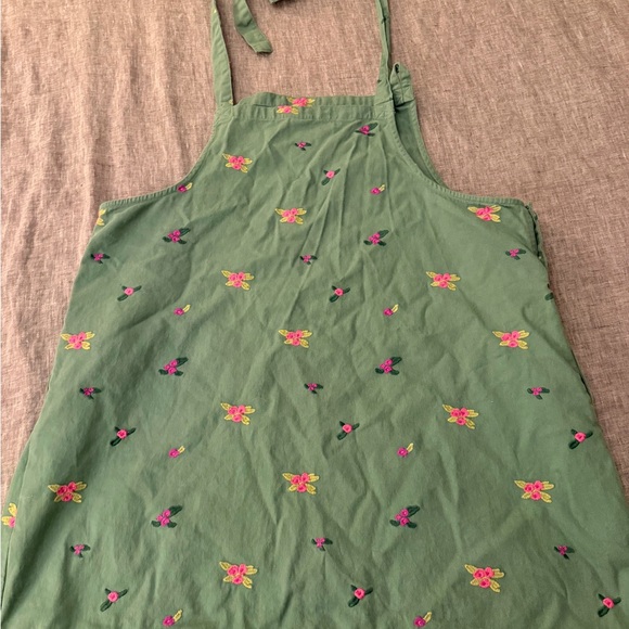 Embroidered Mini Pini - Picture 2 of 3